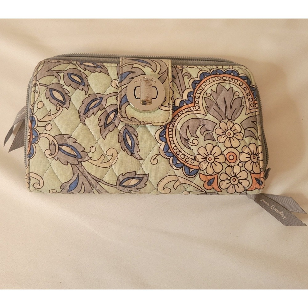 Vera Bradley Turnlock Wallet Womens Sage Green Quilted Floral RFID Paisley